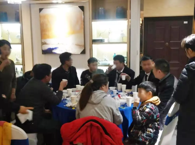 我叫上你，你帶上朋友，一起沸騰開(kāi)席